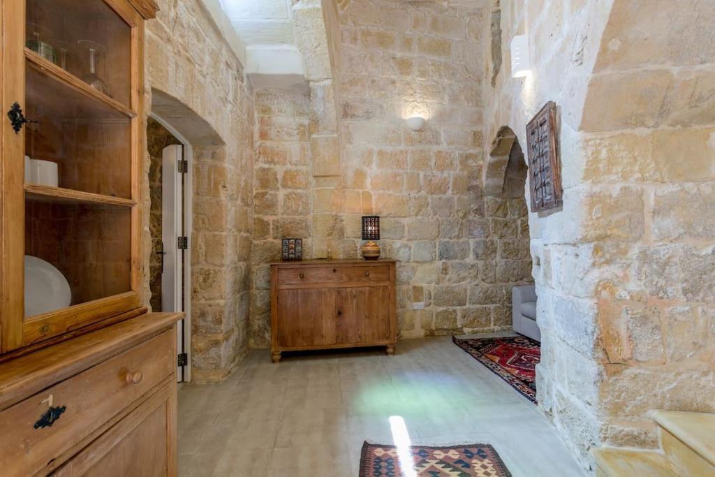 Ir-Remissa - Historic Home In Victoria Old Town 외부 사진